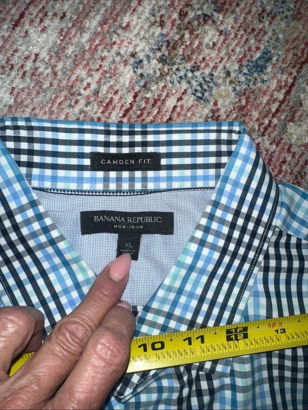 Banana Republic Camden Fit Blue and Black Plaid Button-Down Shirt XL